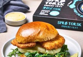 Sprø Torsk i brioche med karrimajones