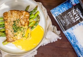 Smørstekt torsk med hvitvinsdampet asparges og hollandaise